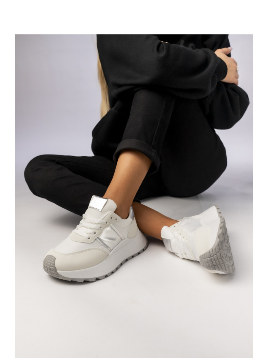 Chaussures de sport model 210588 Inello