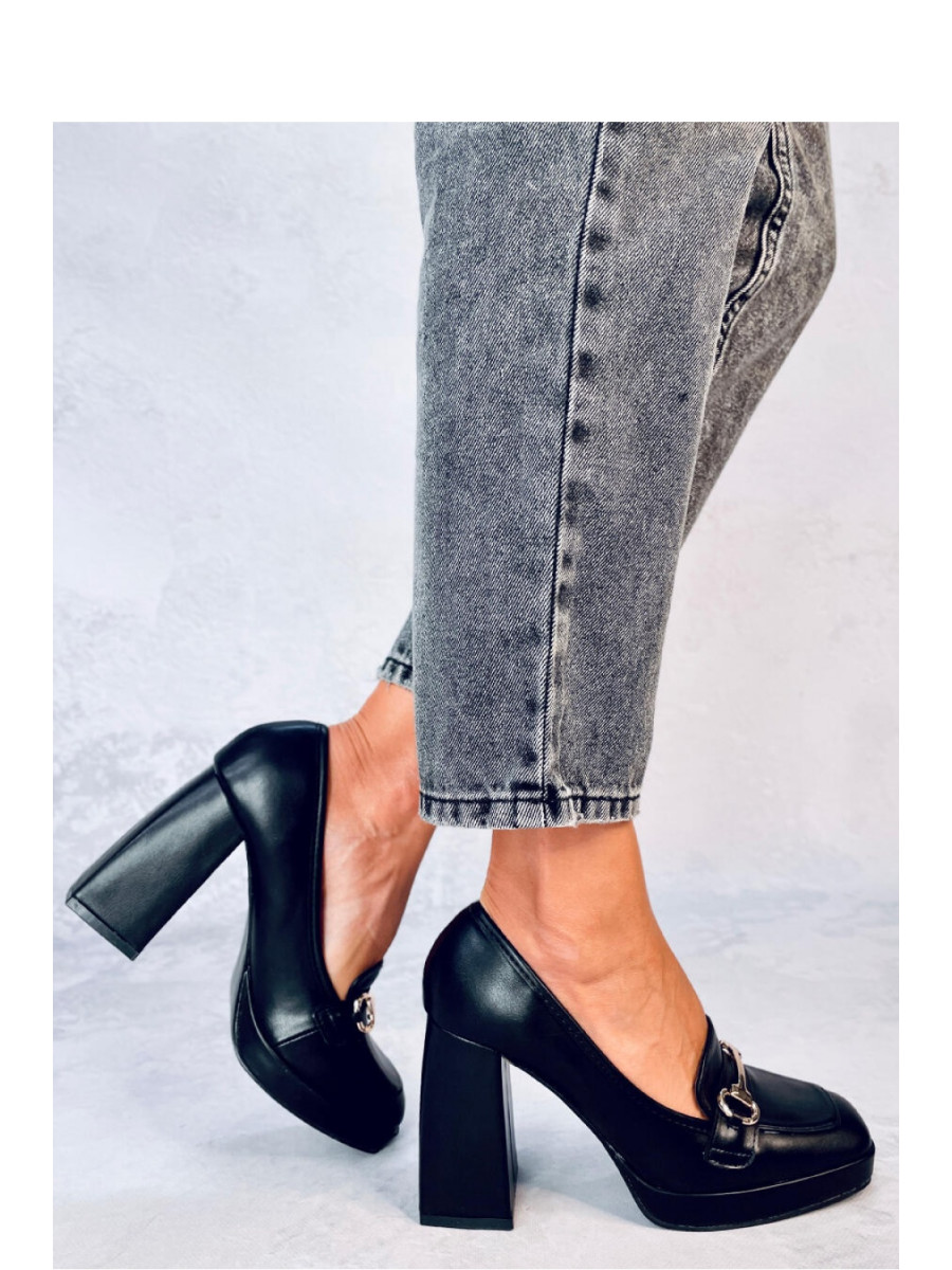 Moccasins model 184226 Inello