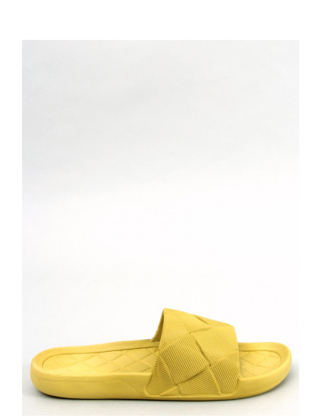Clacquettes model 177349 Inello