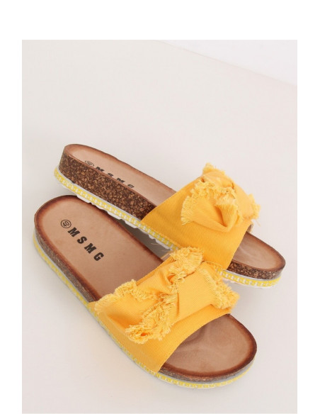 Clacquettes model 145820 Inello