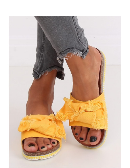 Clacquettes model 145820 Inello