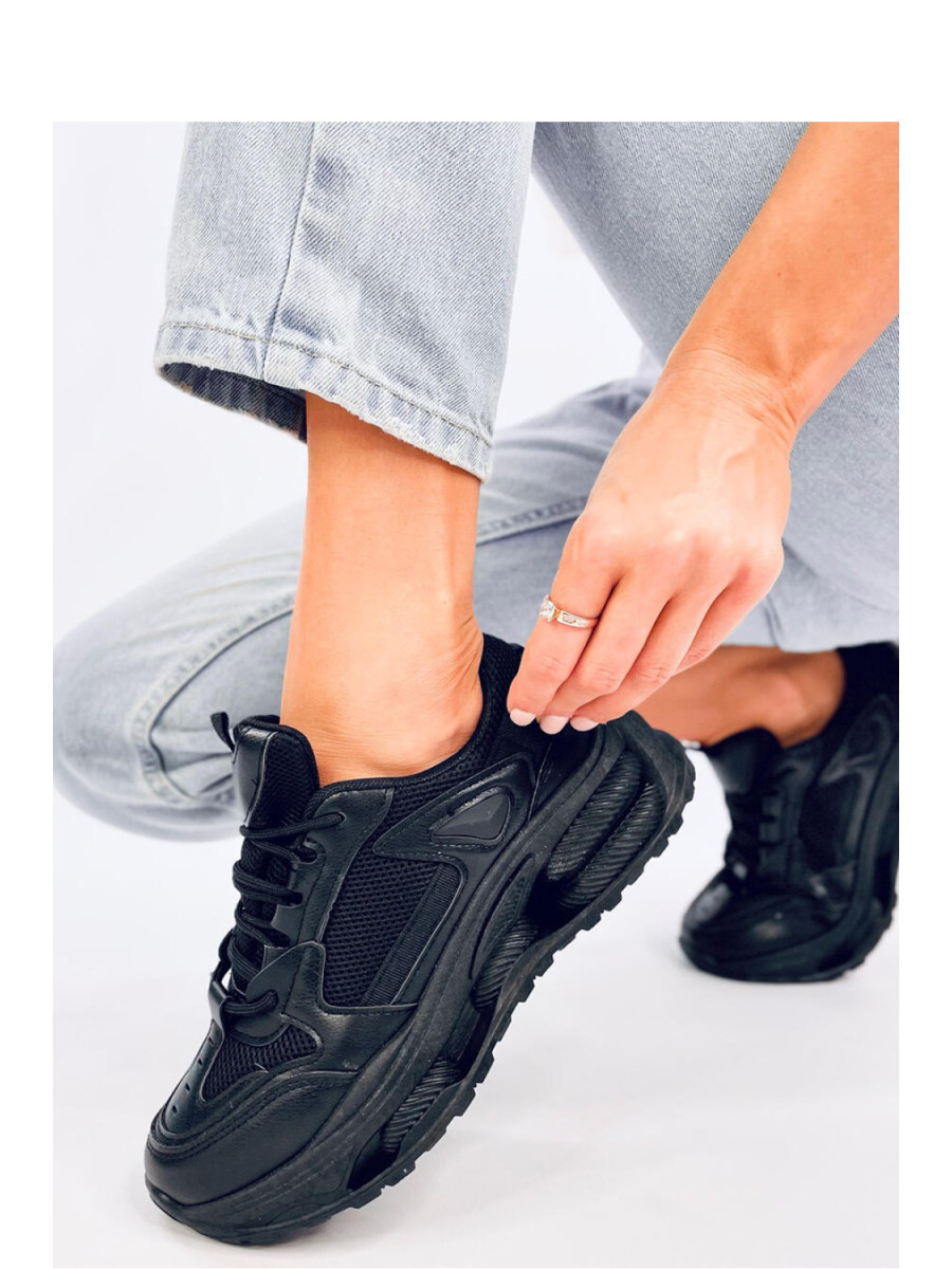 Chaussures de sport model 205015 Inello