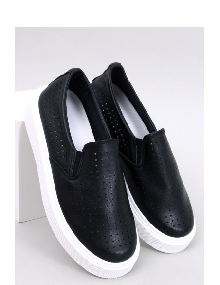 Slip-on model 192608 Inello