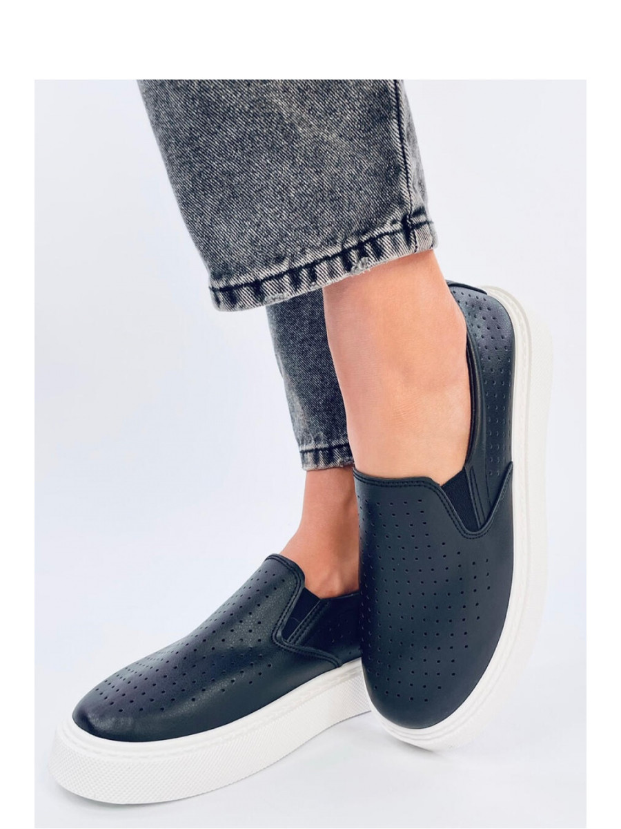 Slip-on model 192608 Inello