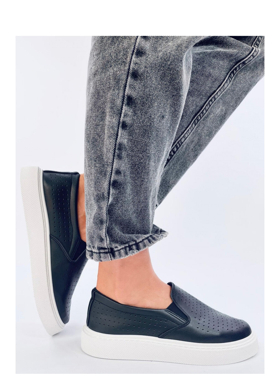 Slip-on model 192608 Inello