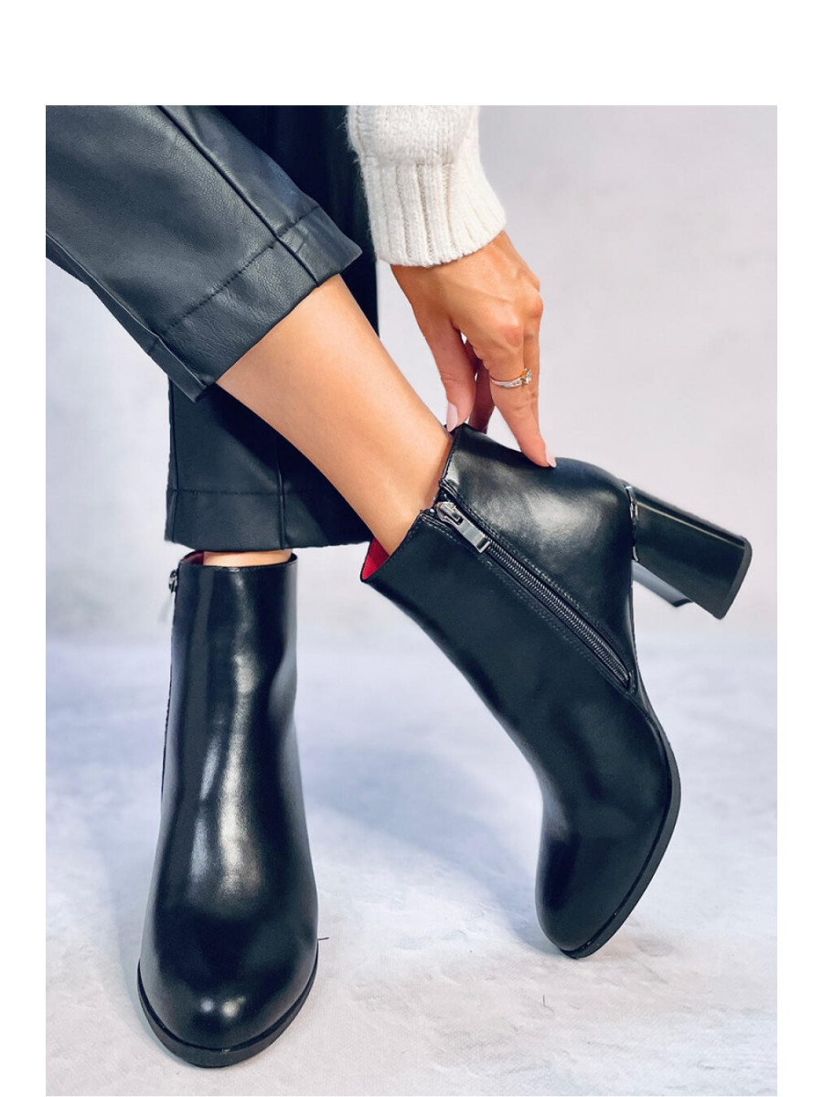 Bottes à talons model 188620 Inello