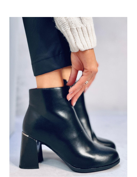 Bottes à talons model 188620 Inello