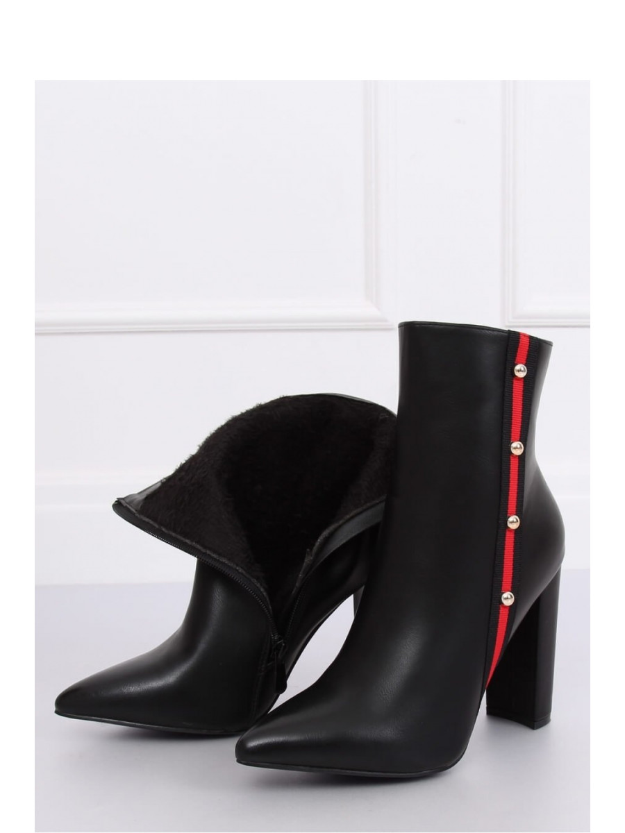 Bottes à talons model 134239 Inello
