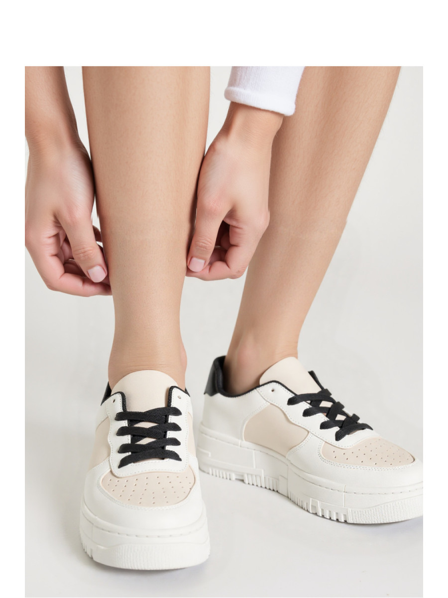 Chaussures de sport model 210207 Inello