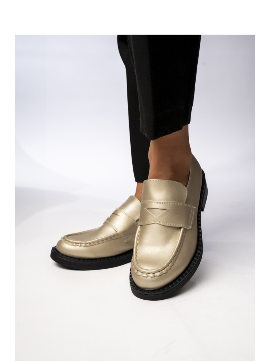Moccasins model 210357 Inello