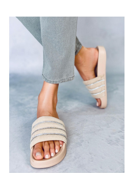 Clacquettes model 177636 Inello