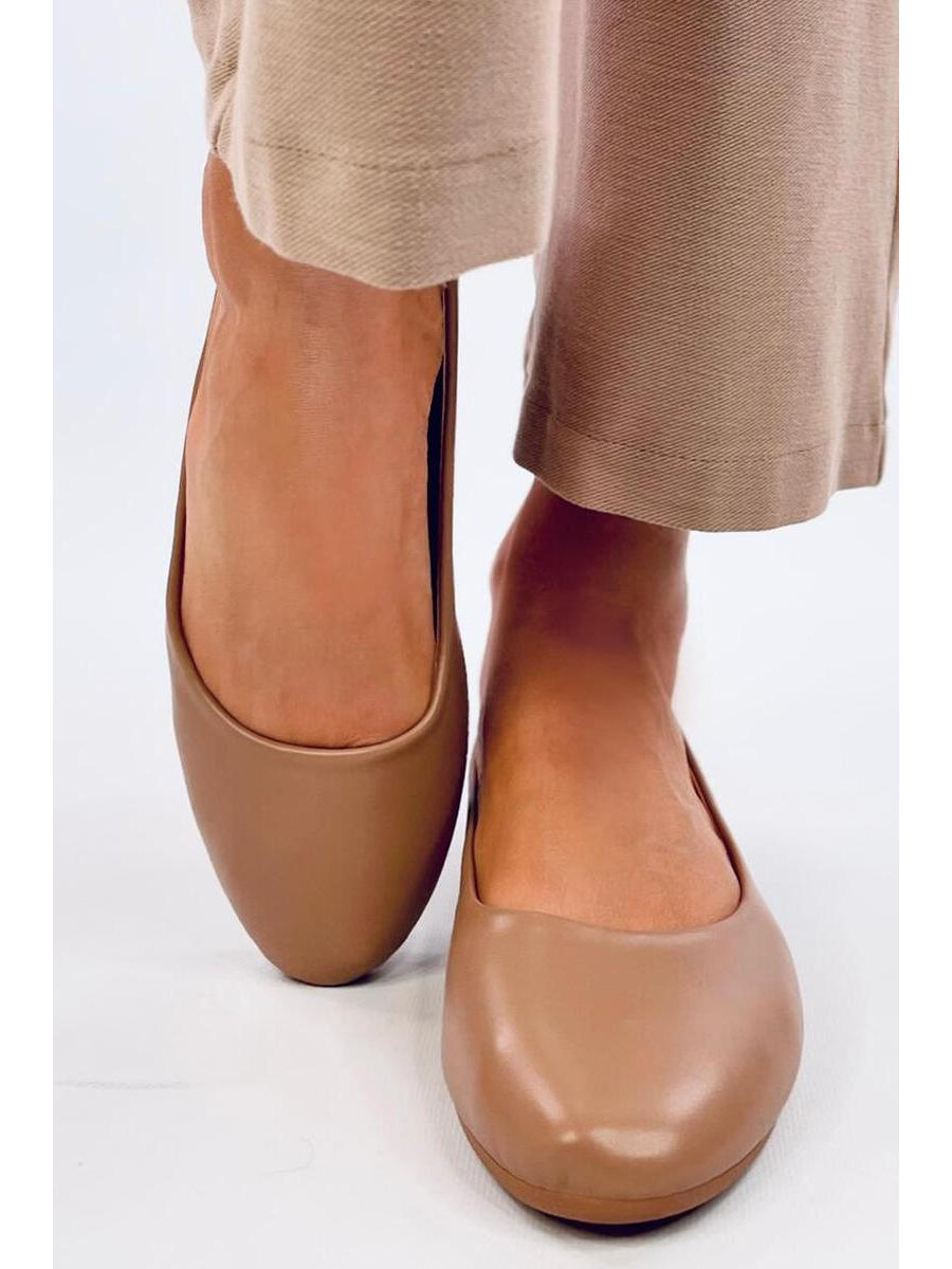 Ballerine model 196523 Inello