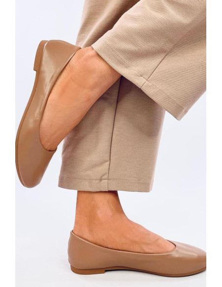 Ballerine model 196523 Inello