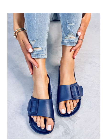 Clacquettes model 180571 Inello