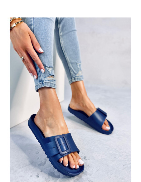 Clacquettes model 180571 Inello