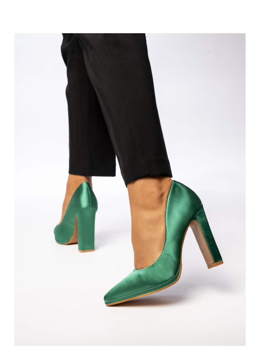 Talons hauts model 210546 Inello