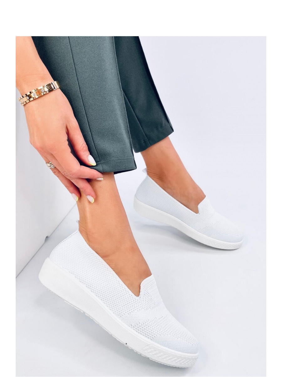 Slip-on model 195146 Inello