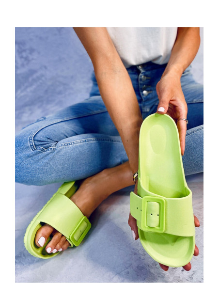 Clacquettes model 180573 Inello
