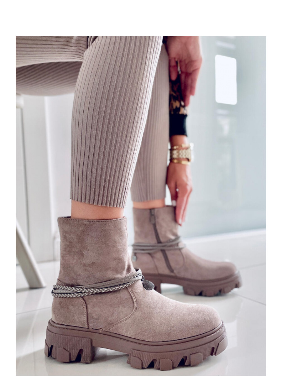 Bottes model 171501 Inello