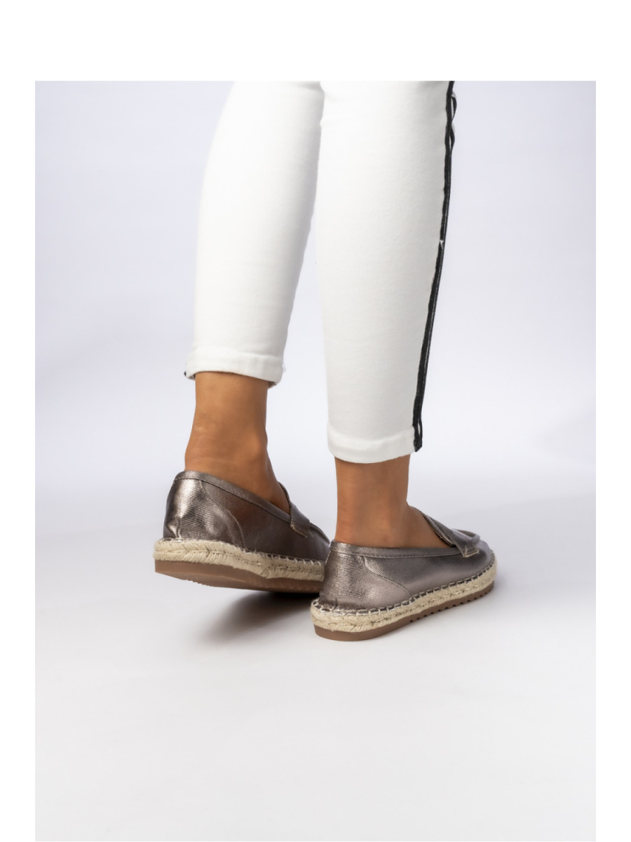 Moccasins model 210615 Inello