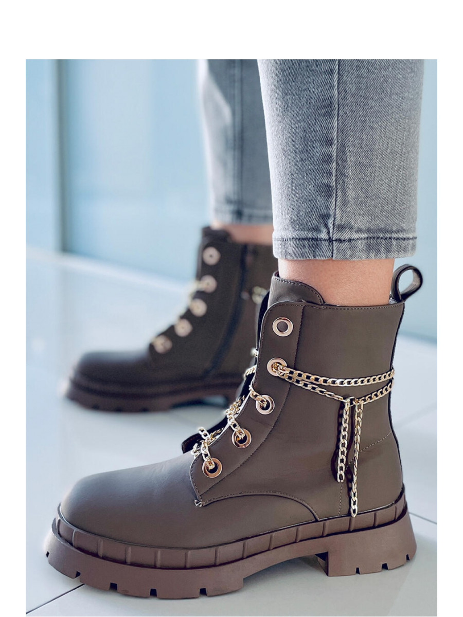 Bottes model 171079 Inello