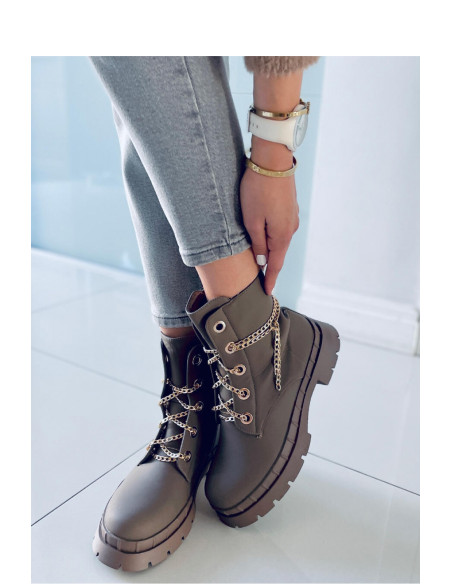 Bottes model 171079 Inello