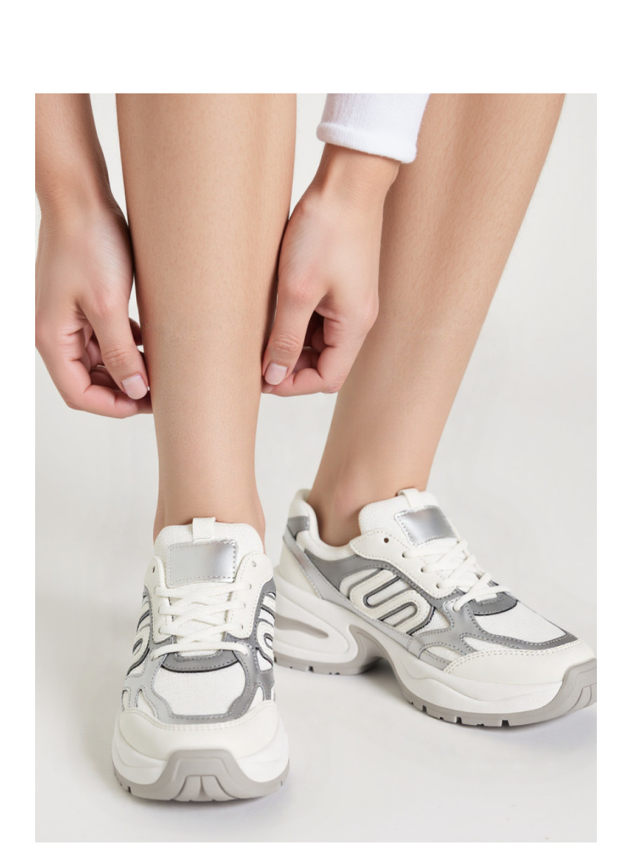 Chaussures de sport model 210212 Inello