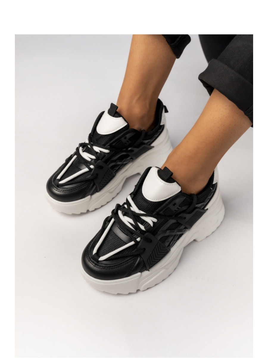 Chaussures de sport model 210378 Inello