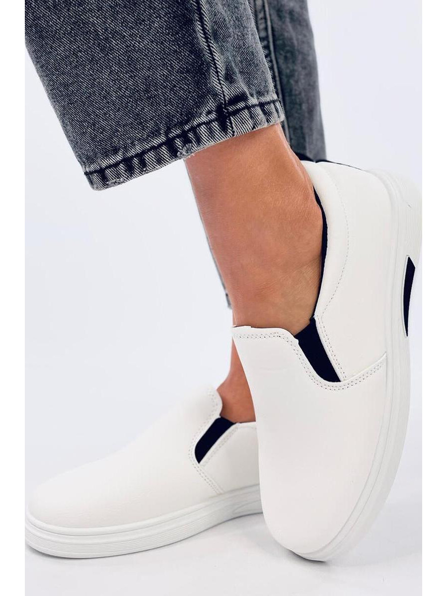 Slip-on model 195534 Inello
