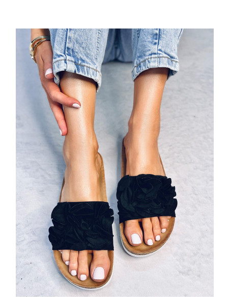 Clacquettes model 180705 Inello