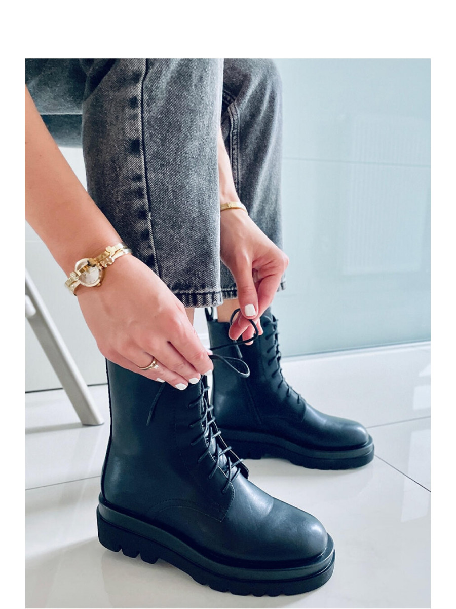 Bottes model 174062 Inello