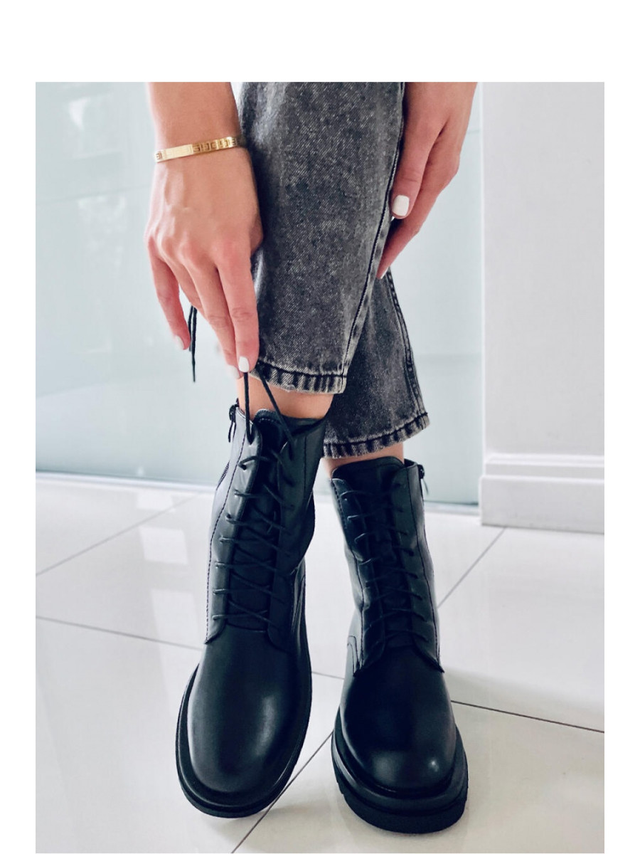 Bottes model 174062 Inello