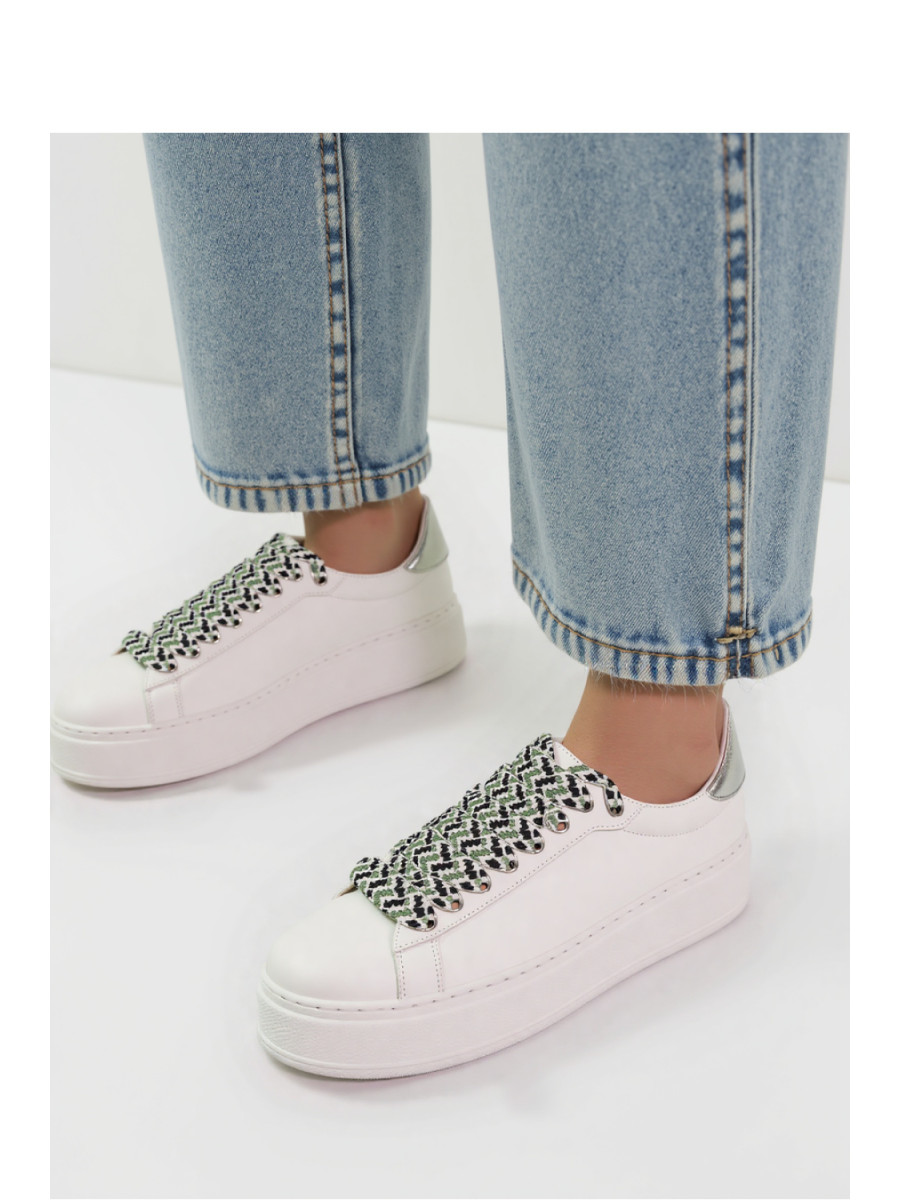 Chaussures de sport model 210229 Inello