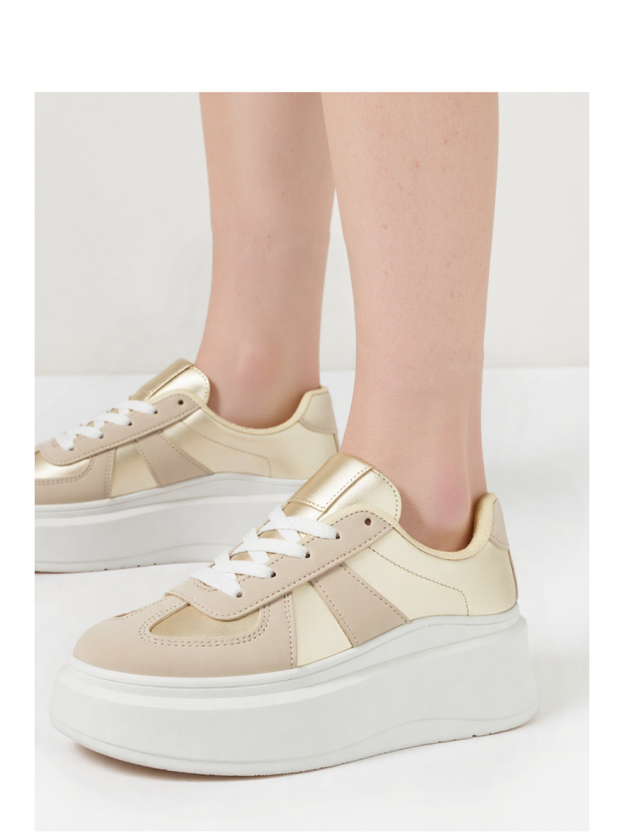 Chaussures de sport model 210330 Inello