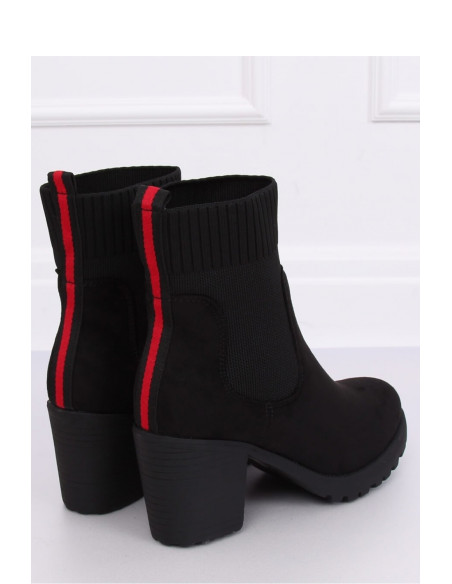Bottes à talons model 135821 Inello