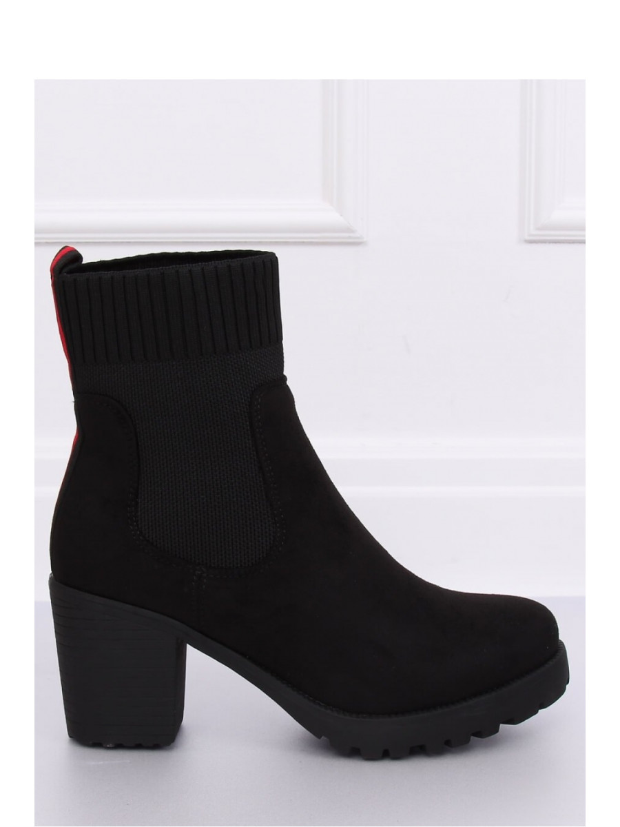 Bottes à talons model 135821 Inello