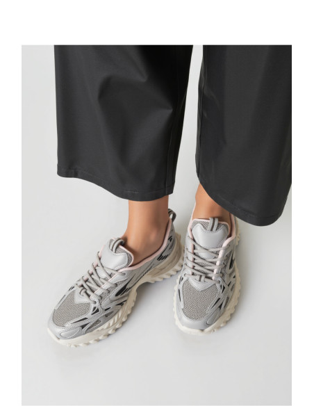 Chaussures de sport model 210214 Inello