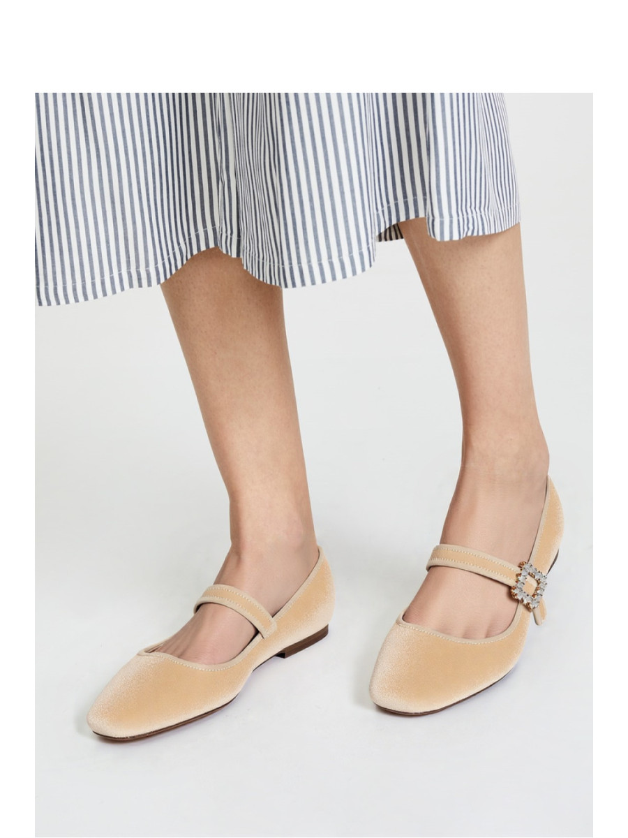Ballerine model 210299 Inello