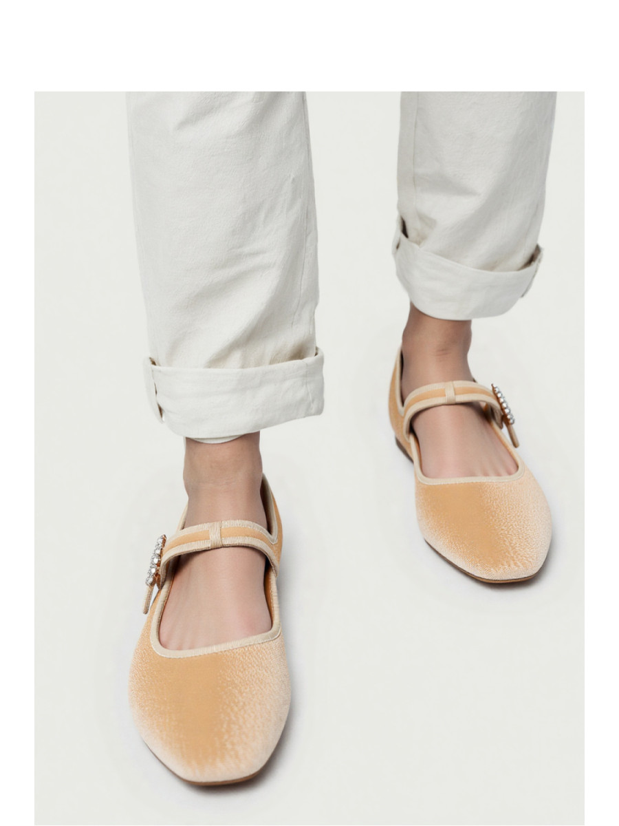 Ballerine model 210299 Inello