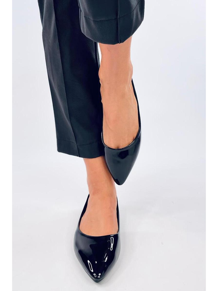 Ballerine model 195638 Inello
