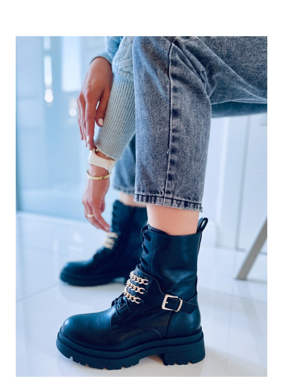 Bootie model 171129 Inello