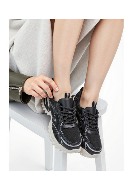 Chaussures de sport model 210198 Inello