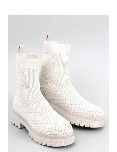 Bottes model 176019 Inello