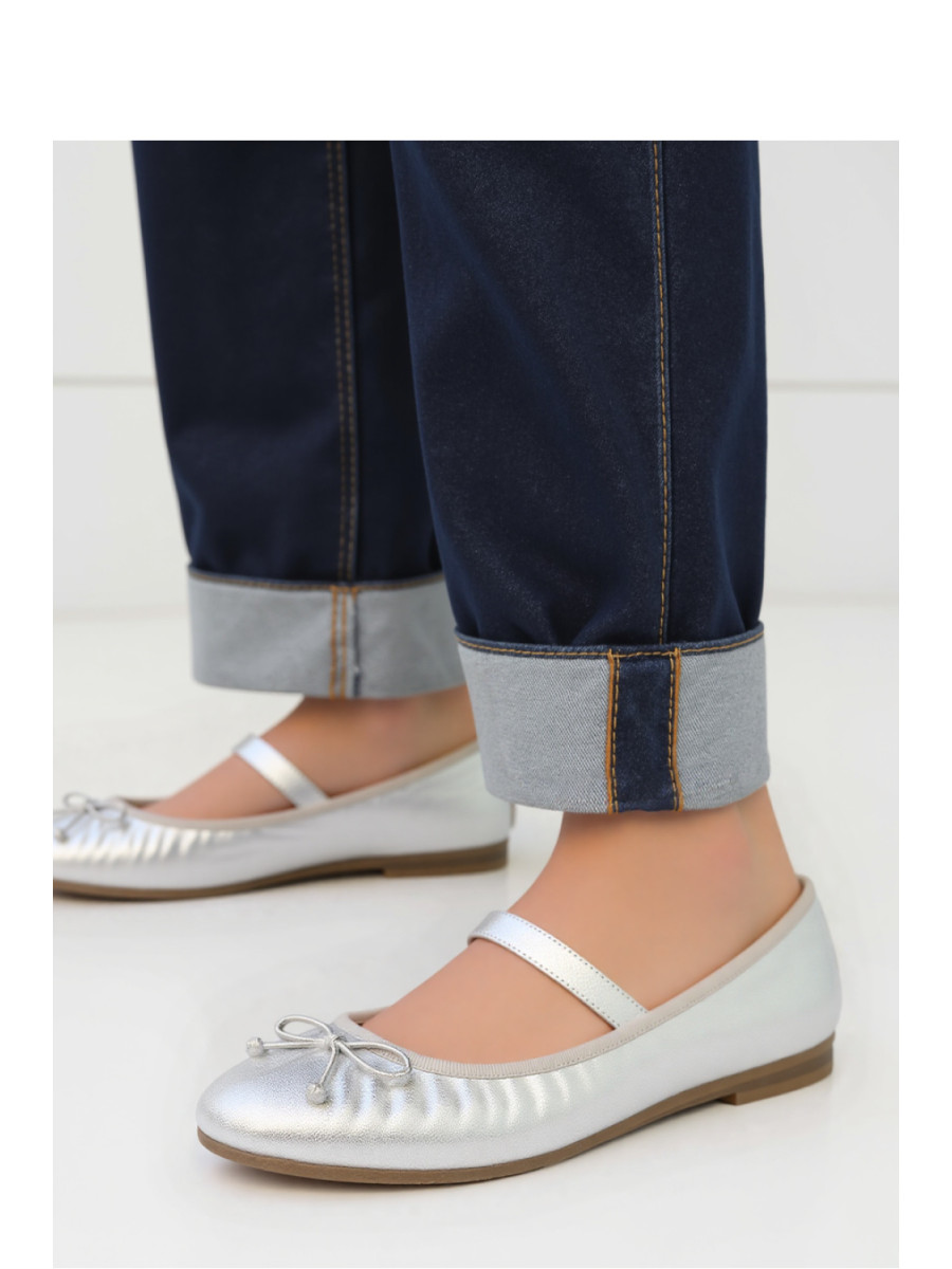 Ballerine model 210285 Inello