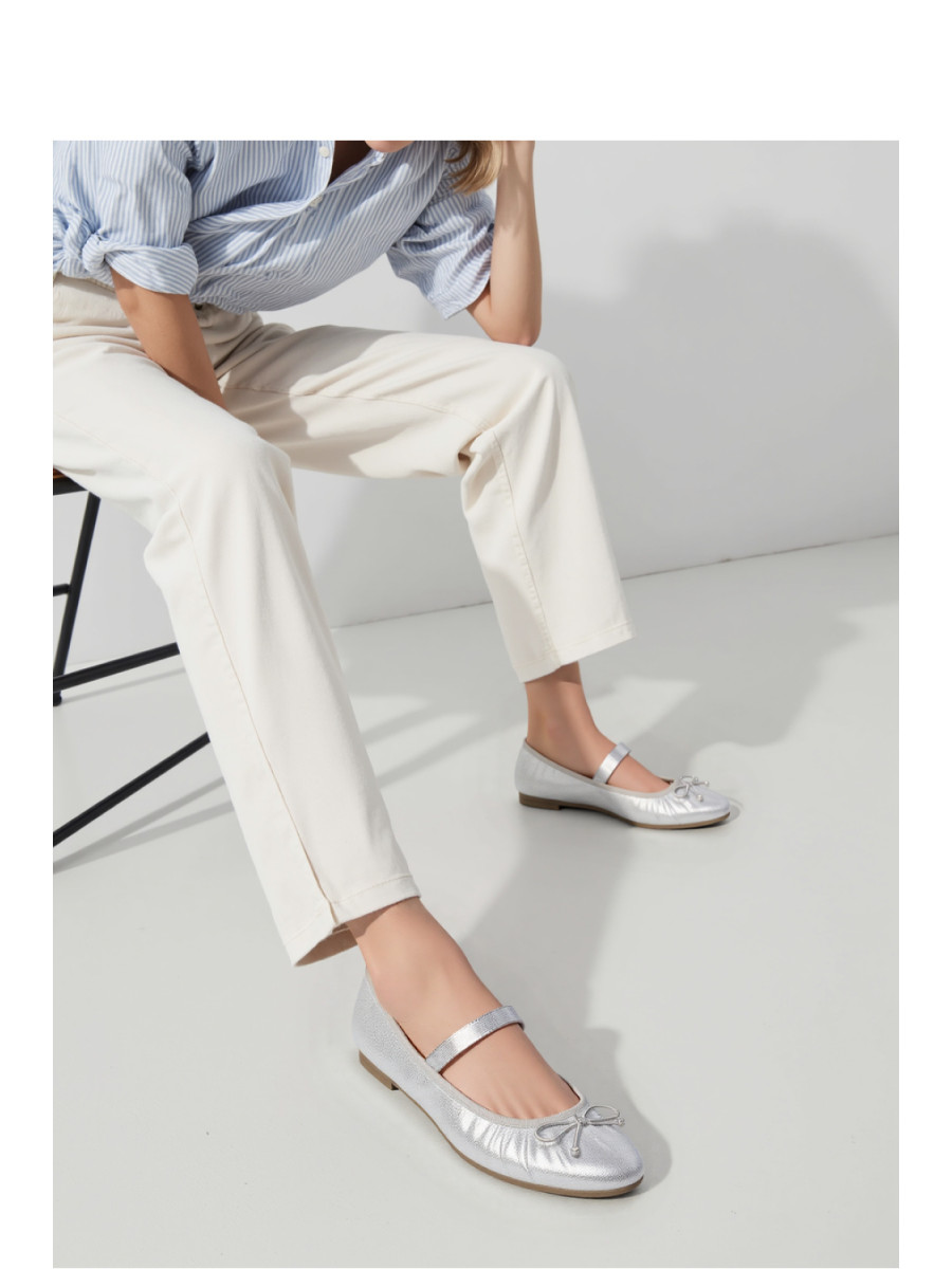 Ballerine model 210285 Inello