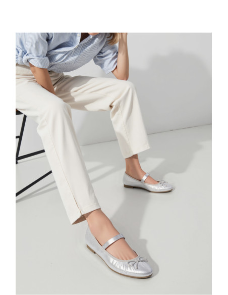 Ballerine model 210285 Inello