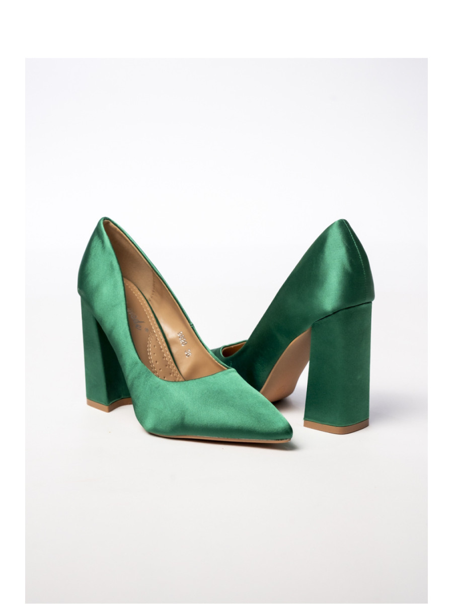 Escarpins talon large model 210531 Inello