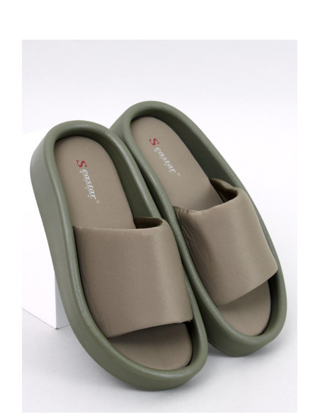 Clacquettes model 194634 Inello