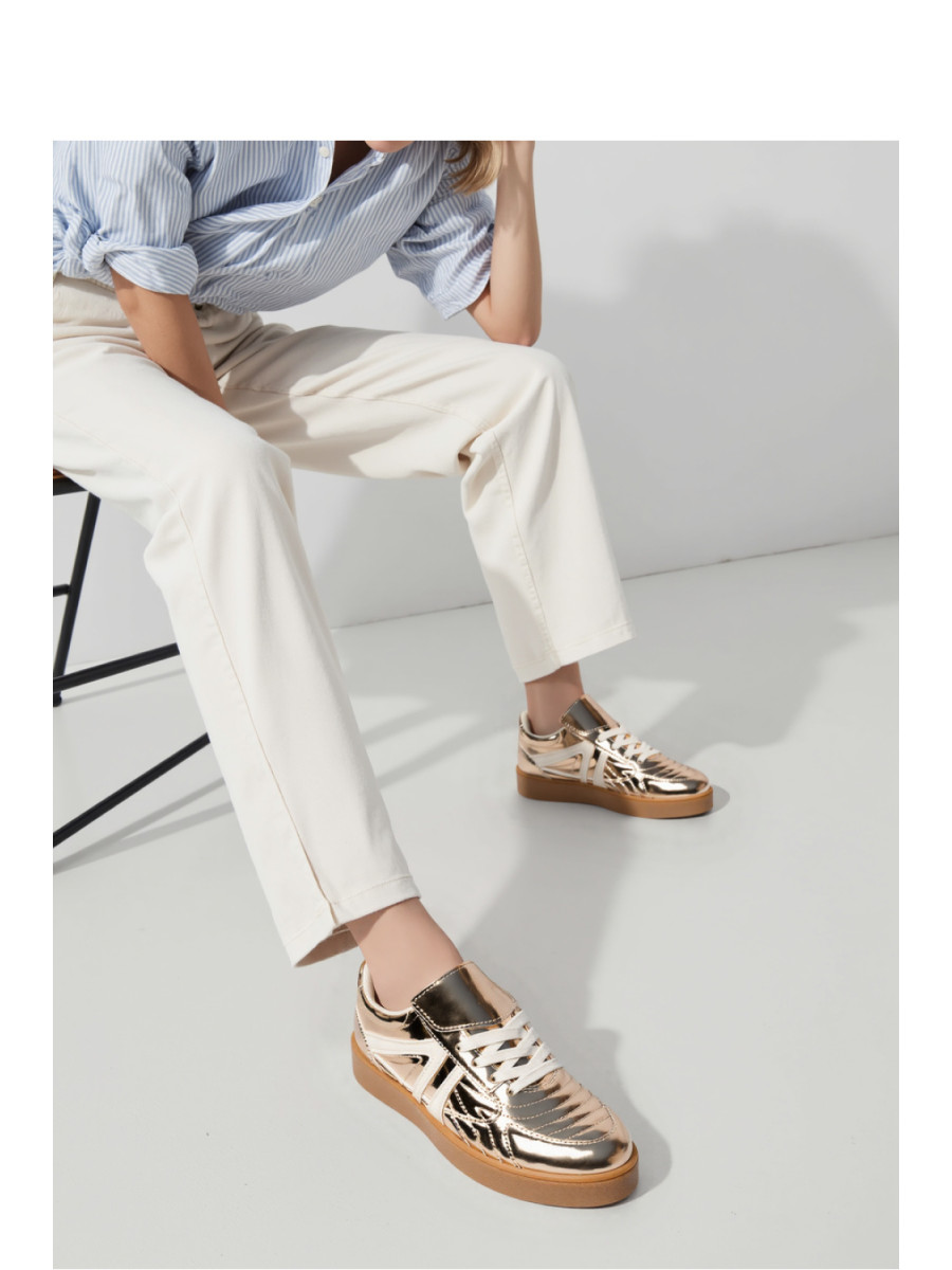 Ballerine model 210286 Inello