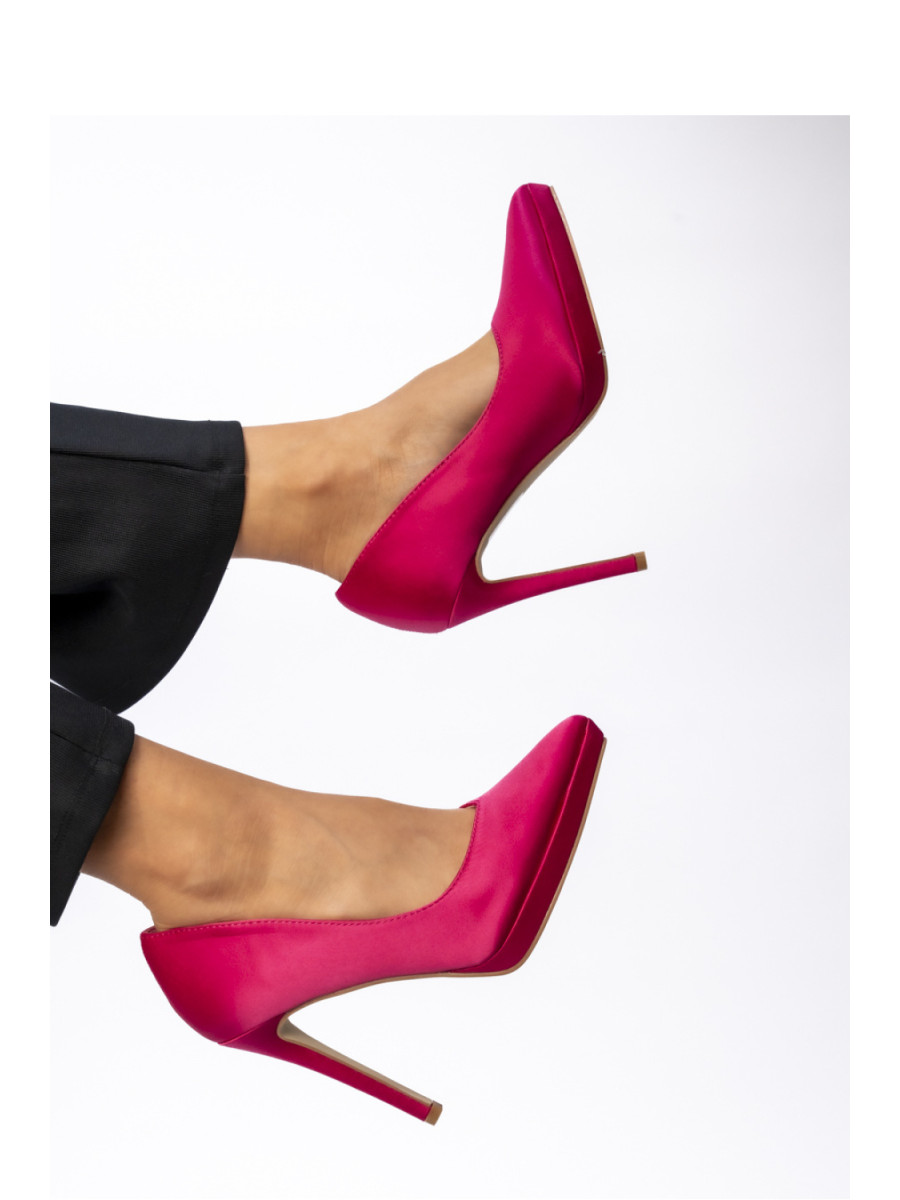 Talons hauts model 210562 Inello